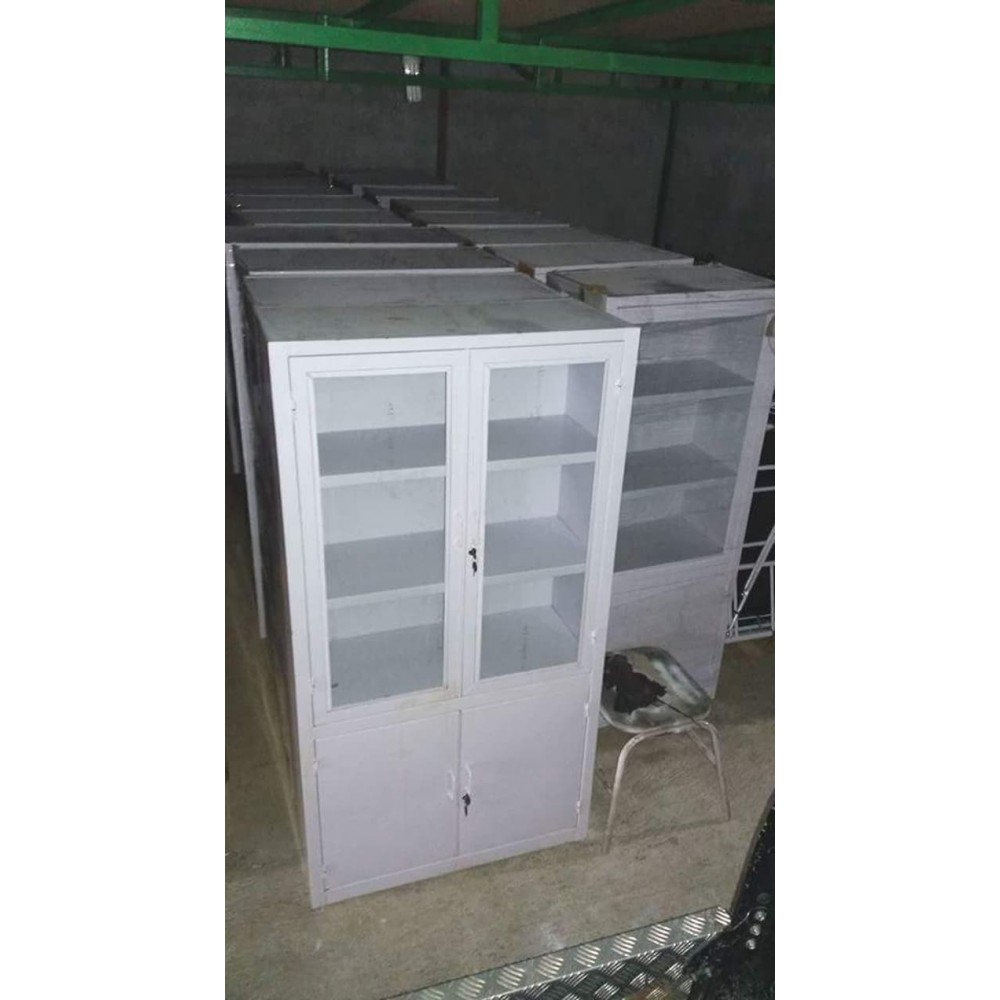 Lemari Obat 2 Pintu Besi